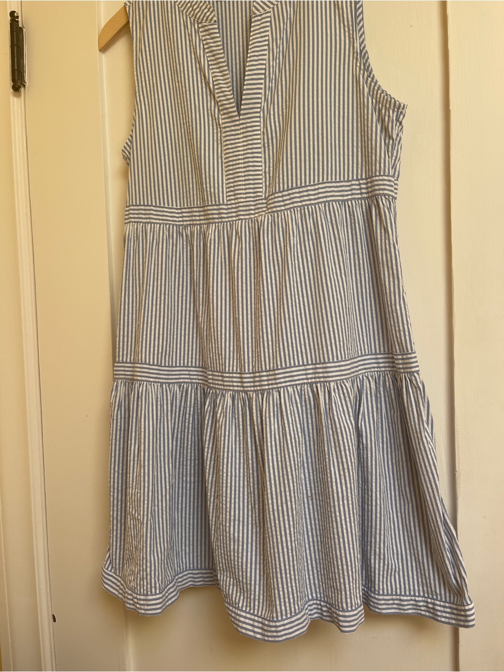 Vineyard Vines Sleeveless Striped Tiered Dress - Light Blue & White - Picture 4 of 8
